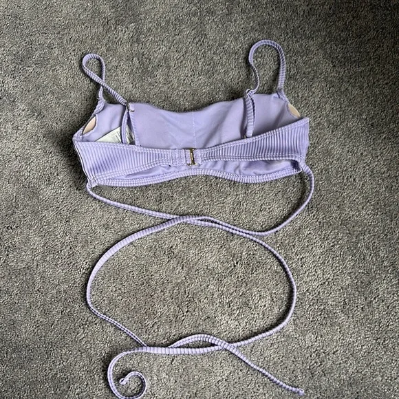 Hollister Lavender Ribbed Bikini Top - Picture 2 of 3